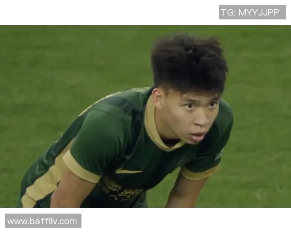 王钰栋在U23亚洲杯中凭头球造点展现出色表现引发关注 王钰栋在U23亚洲杯中凭头球造点展现出色表现引发关注