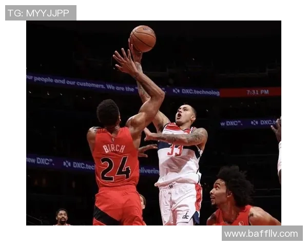 奇才废王相抚咦，华盛顿与短人忙碌欢聚