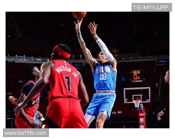 猛龙全队齐心协力，坚决支持主教练，力争走出低谷